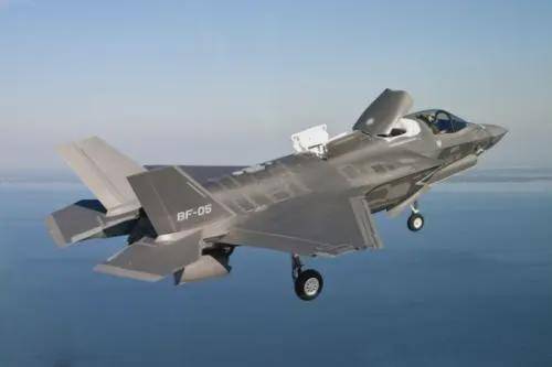 F-35原2400架订单，飞行成本每小时3.3万美元，或将影响美军的采购量