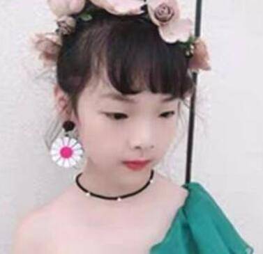 小孩子|小女孩戴什么耳环好？