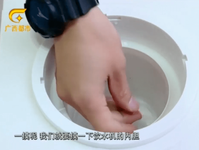0a8387b870f94c5a87b8df93e6360350.png