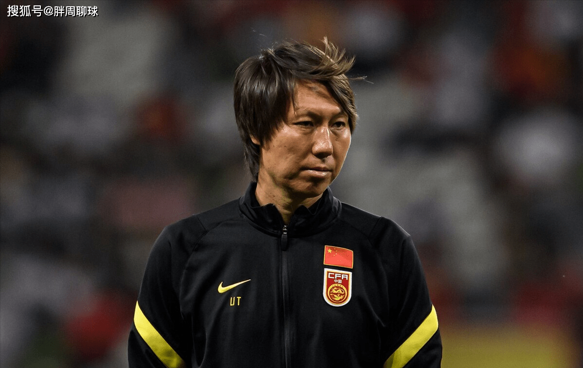 深夜23点,中国足球1比17溃败,亚冠6连败,李铁进世界杯失去意义