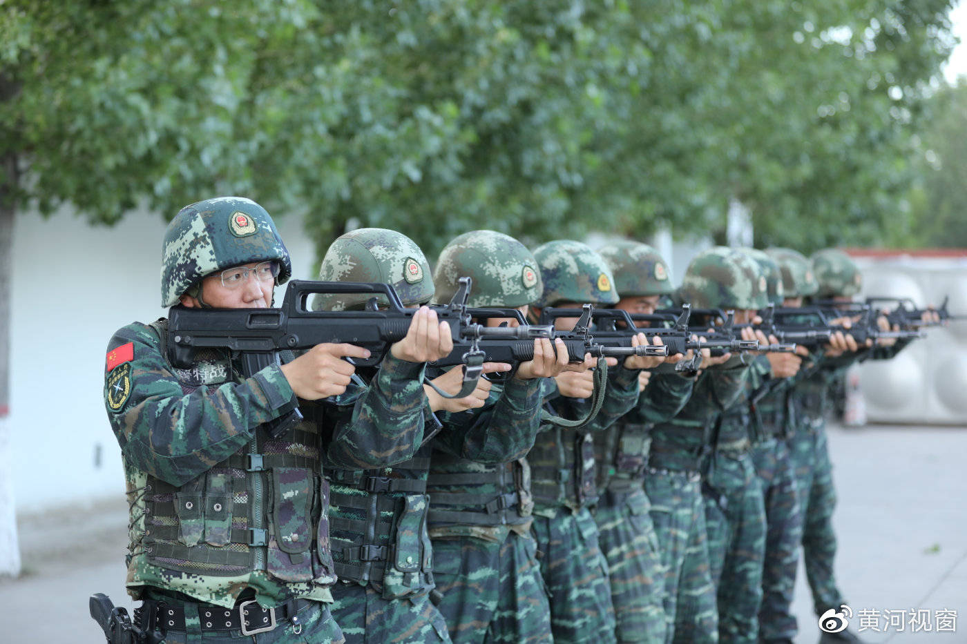 武警临汾支队薛晟铁骨铮铮军人情