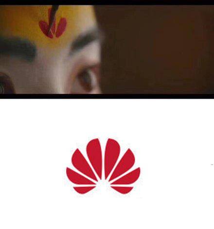 套装|刘亦菲白衣黑腰带大秀纤腰，复古造型真优雅，披肩发配太迷人