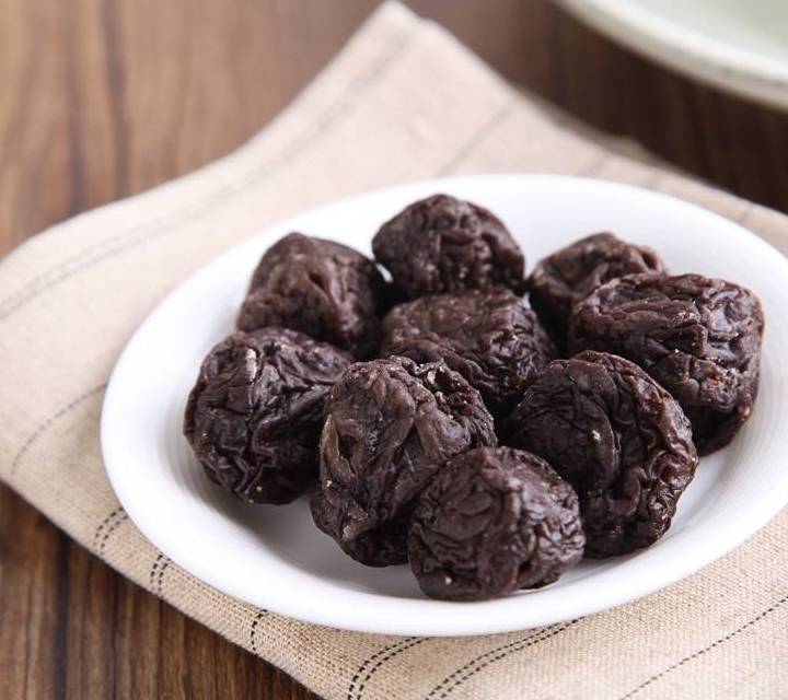 乌梅|以下常见的零食,多吃对身体有不少好处,很多人都不清楚