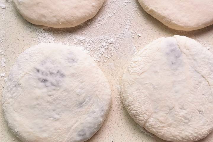 全家人|茄子的新吃法，在外面吃不到，做成馅料比肉香，出锅全家人抢着吃