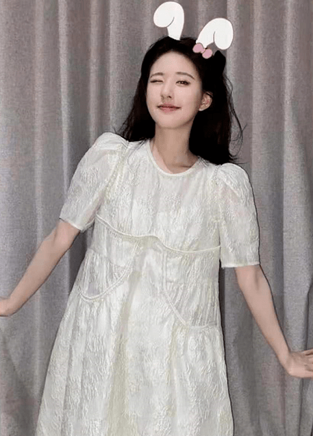 身材|蓬松娃娃裙简直是美少女必备！宽松遮肉又俏皮，轻松向赵露思看齐