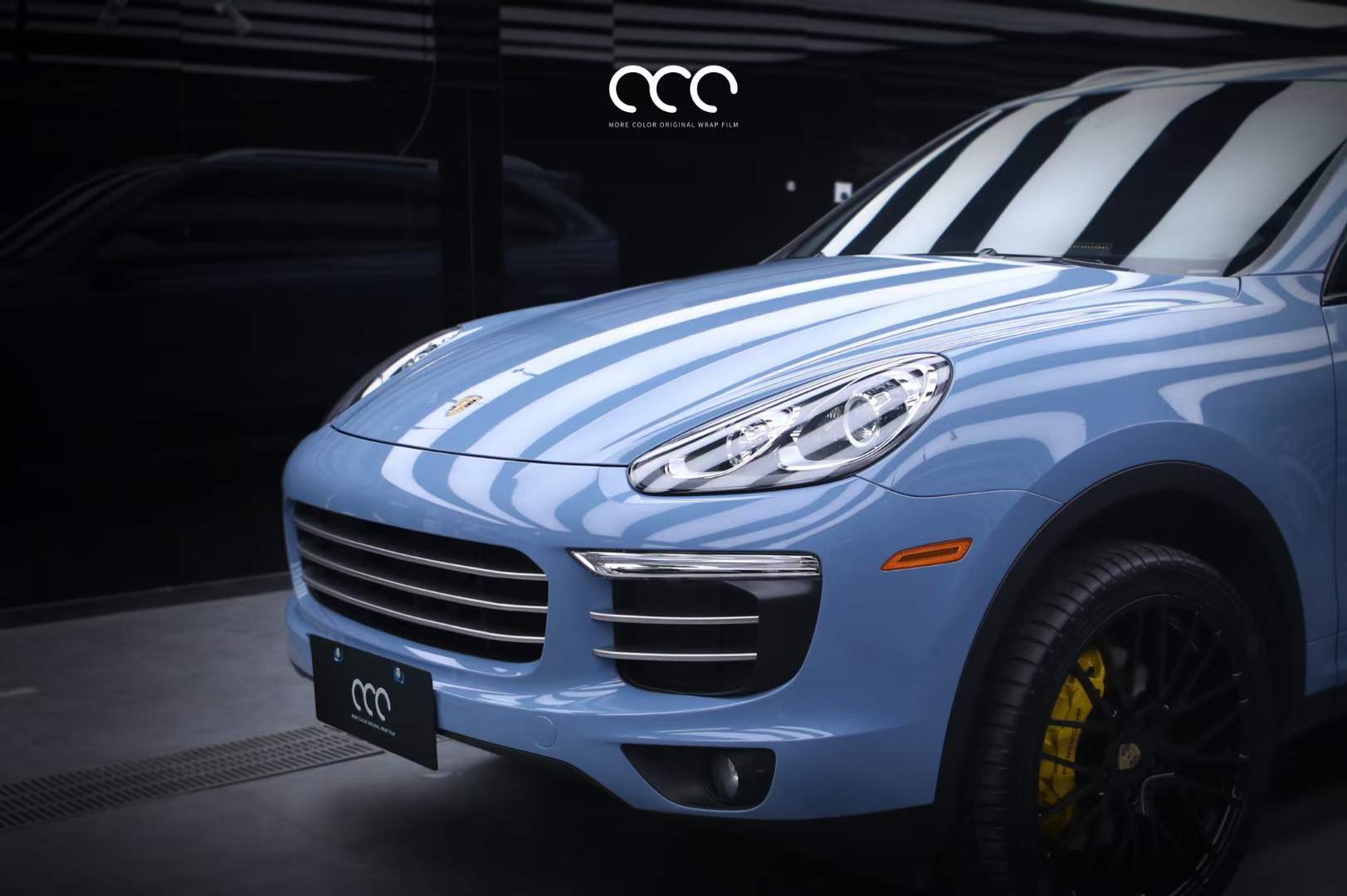 低调的优雅 —保时捷卡宴全车贴膜漫彩改色膜瓷器蓝