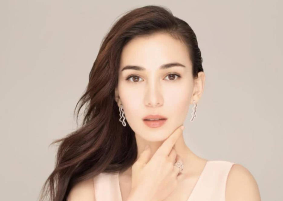 三十岁以上的女演员 4421a9c820074d07911c3182935eb8f3.jpeg