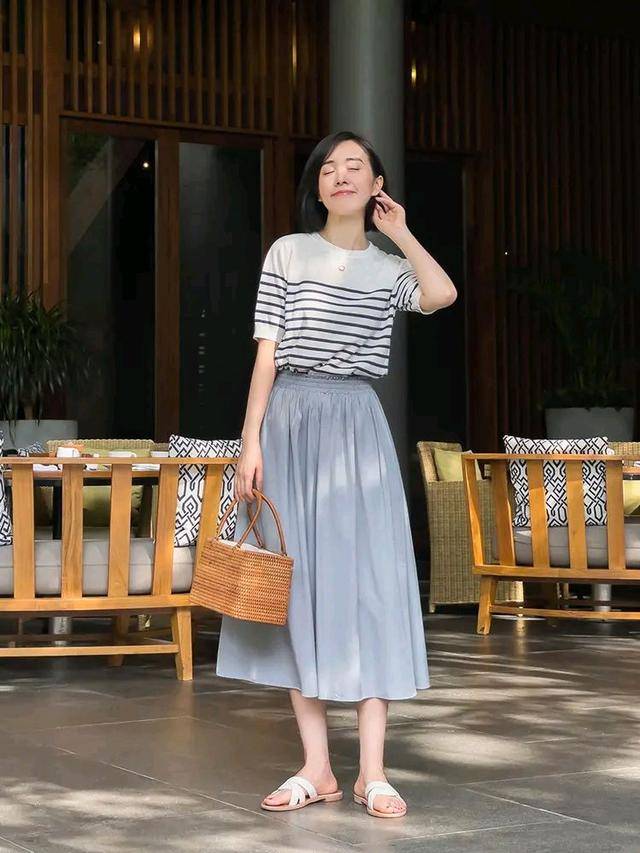 女孩子|条纹系针织衫女孩子夏天都会喜欢，不挑身材，非常好搭配。