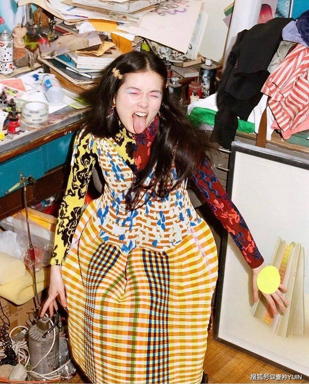 图案|提起褶皱风格还只知道三宅一生？德国小众品牌Julia Heuer表示不服！