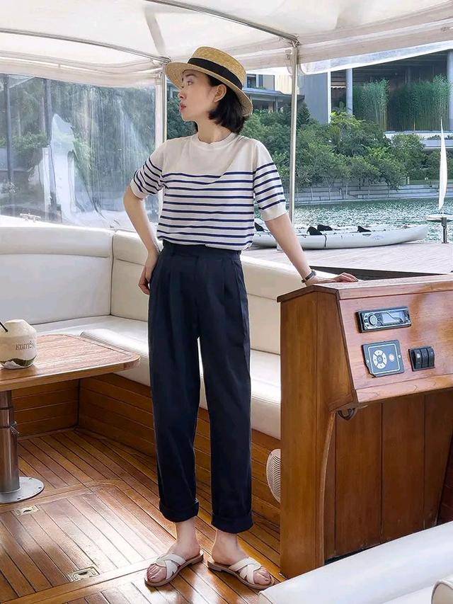 女孩子|条纹系针织衫女孩子夏天都会喜欢，不挑身材，非常好搭配。