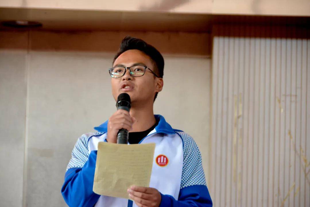 燃青春战百日夺桂冠西昌一中隆重举行高2021届决战高考百天誓师大会