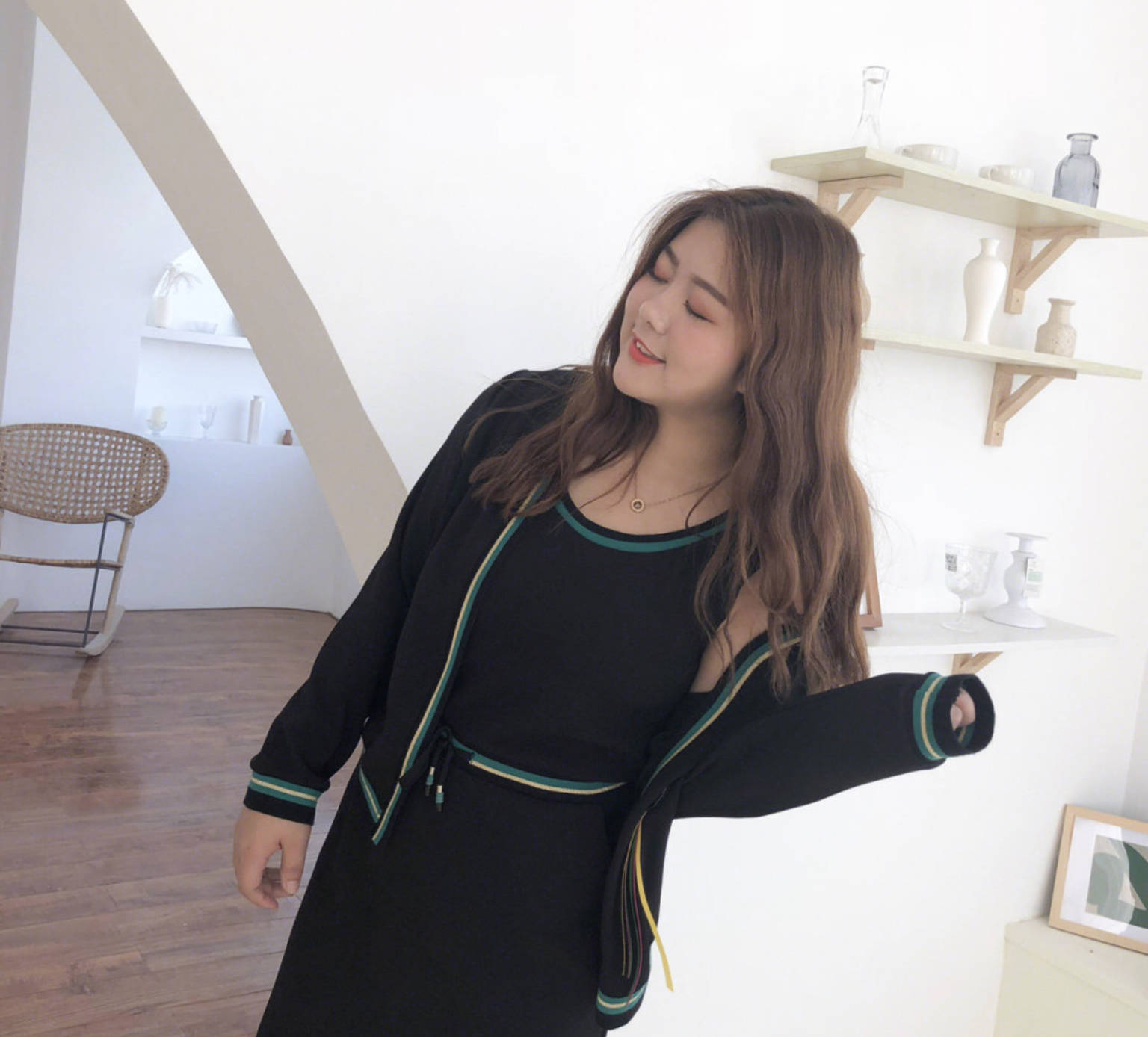 因为|女人体重过百，少穿这四条裙子，显胖还没衣品！