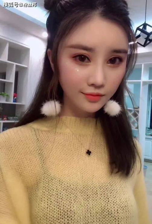 虎牙女主播与男子视频曝光,大哥心有不甘报复,要求退钱返还礼物_橘子