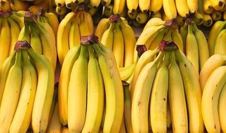 因为|早上吃水果有讲究,这3种水果可以吃,而这5种千万别空腹吃