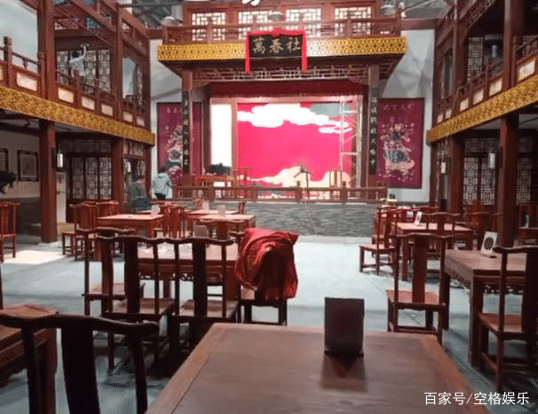 "北纬路甲一号"的落幕,内景全景曝光,堪称德云社缩小版