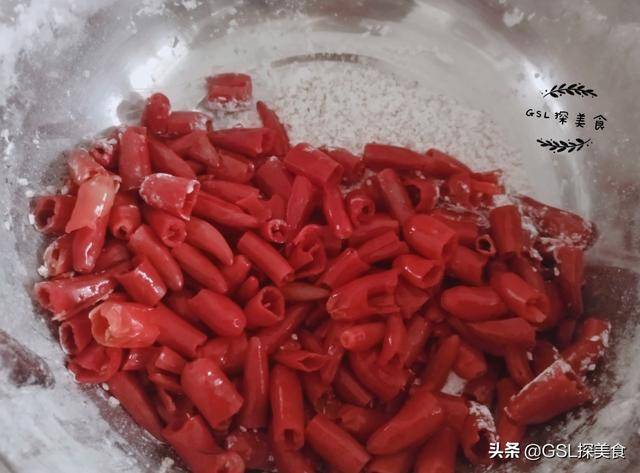 进行|自制香酥辣椒,掌握制作技巧,酥脆可口,能当零食也能当下酒菜
