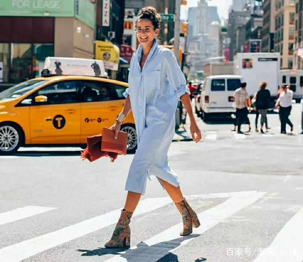 大气|女人要想优雅大气，这4款连衣裙，让你美一整个夏天，赶紧get