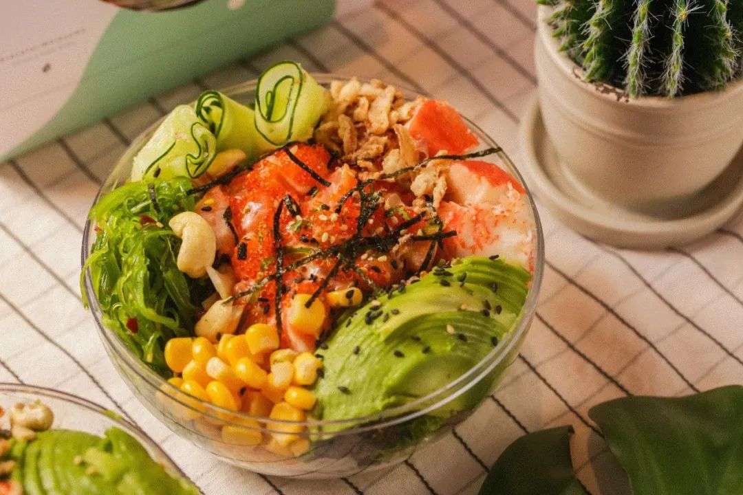 蔬菜|吃了还会胖的轻食，为什么还卖那么贵？