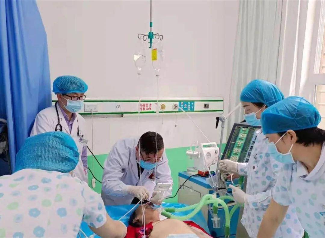 岚皋县|支医岚皋县创多项“首例” 留下带不走的“医疗队”