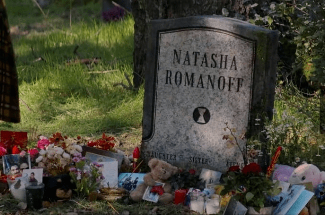 独立|俄罗斯网红撞脸寡姐，称自己是其私生女，网友：快让寡姐来看