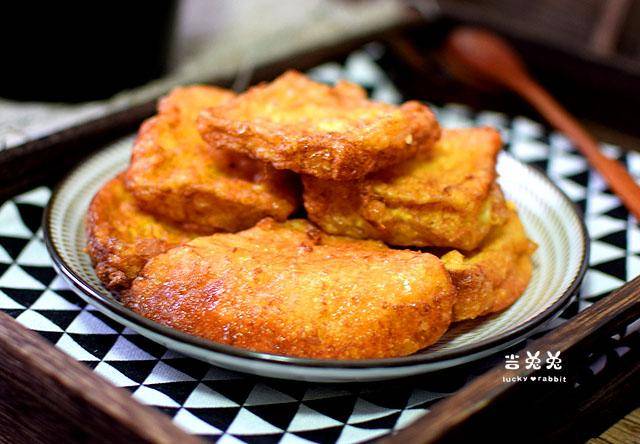 牛奶|吃不完的吐司怎么办?跟着我这么做,吐司变身美味小零食,香喷喷