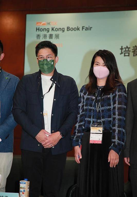 设计|郭晶晶终于搞事业！将担任东京奥运会评委，靓丽红发太为霍家长脸