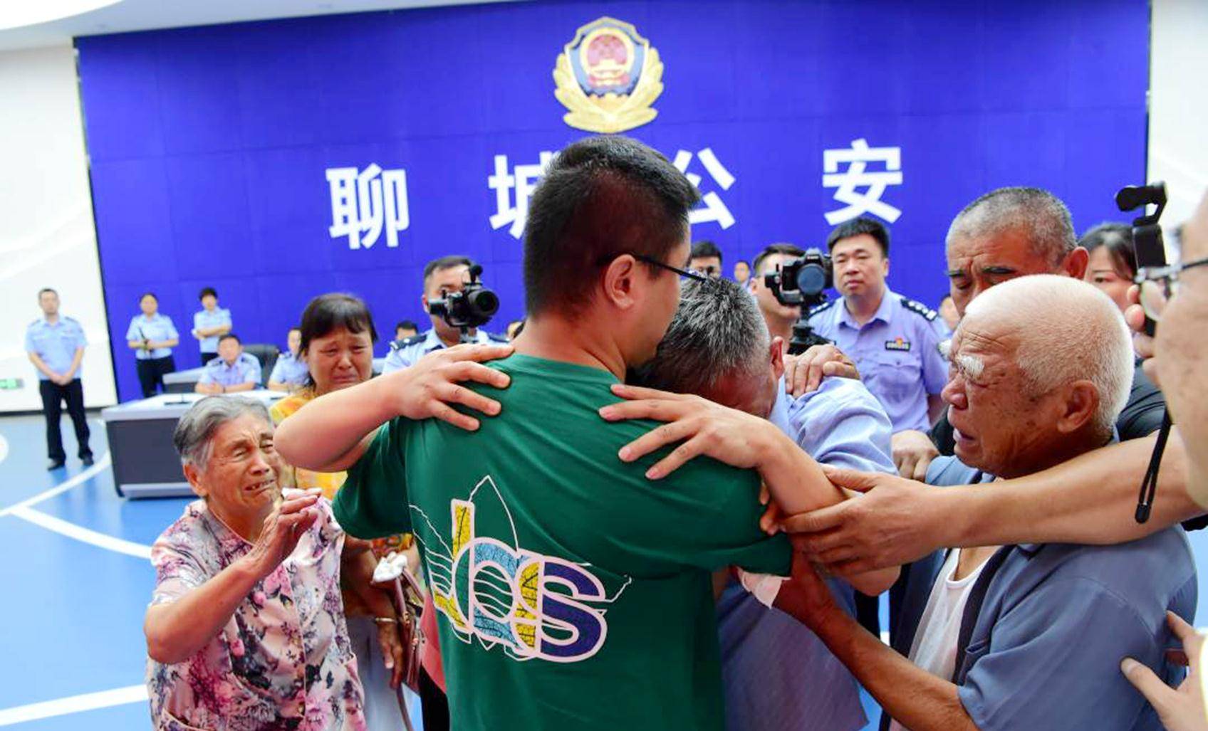 养父|《失孤》郭刚堂发文感谢刘德华，心怀感恩说：寻亲的脚步不会停止