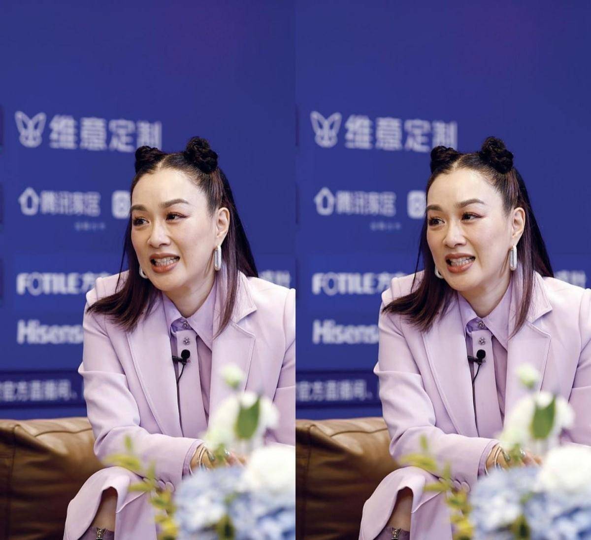发型|钟丽缇为了扮嫩挺拼的，扎了个“便便头”，但脸上皱纹出卖了年纪