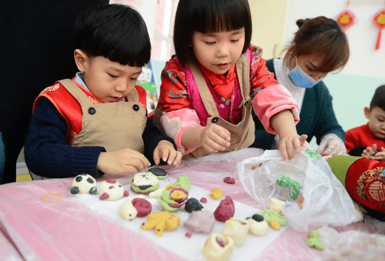 教学|幼儿园选择公立还是私立？上学后才发现，两者差距明显