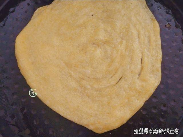 做法|做手抓饼时,加点南瓜,没想到那么好吃,酥脆又柔软,好吃解馋