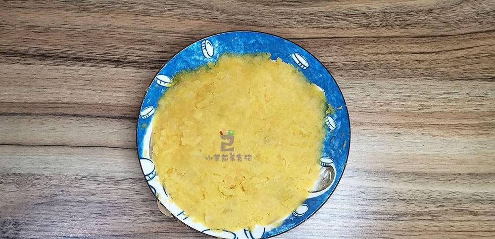 美食|霜降后多吃点红薯，教你新吃法，不煎也不炸，外酥里糯，老少皆宜