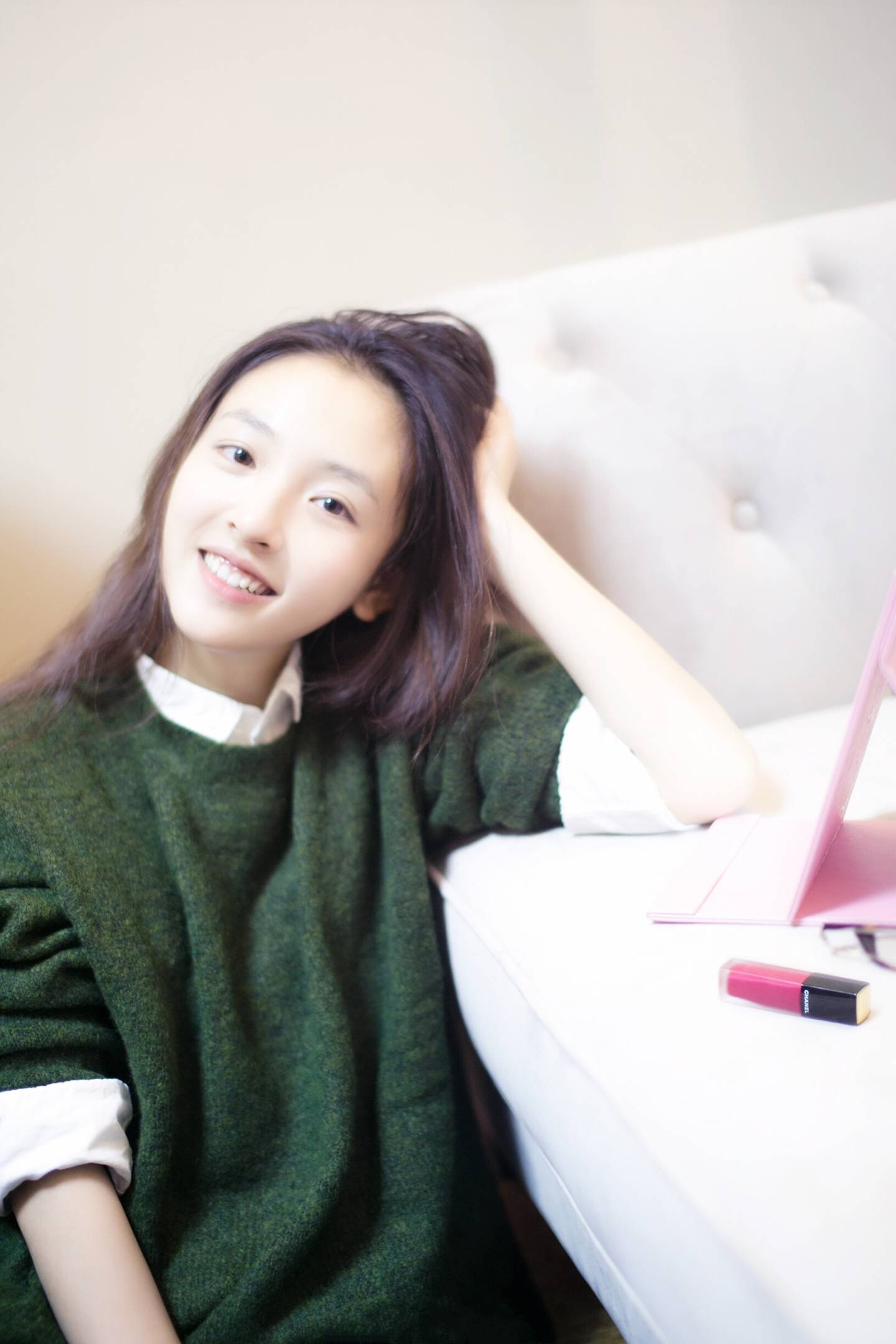 二次元|吴倩不愧是“武大校花”，私服清新甜美宛如二次元少女，太美了
