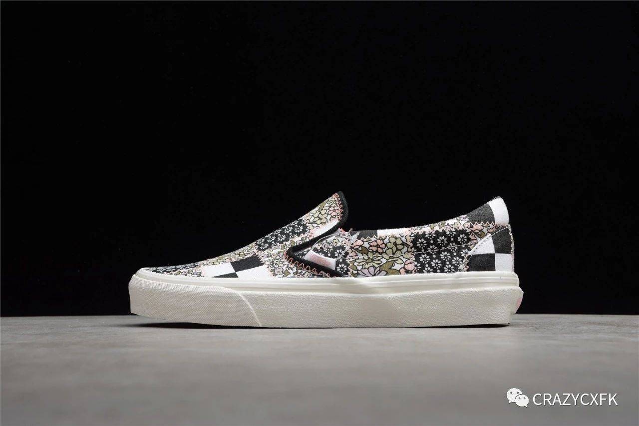 色调|万斯小碎花 Vans Classic Slip-on 黑白粉拼接一脚蹬帆布鞋