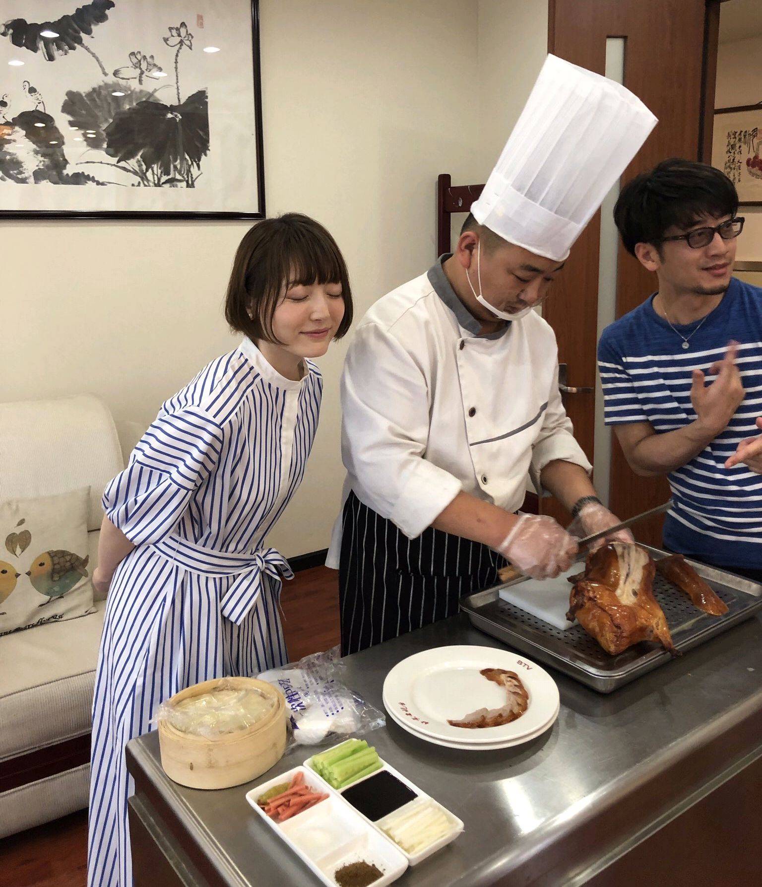 女生|“宅男女神”花泽香菜,不仅声音卡哇伊,私服穿搭更二次元美少女