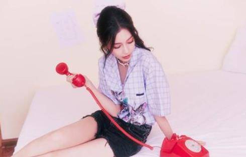 整体|Angelababy最近的穿搭好少女！把dior穿出大小姐感，尽显女神范儿