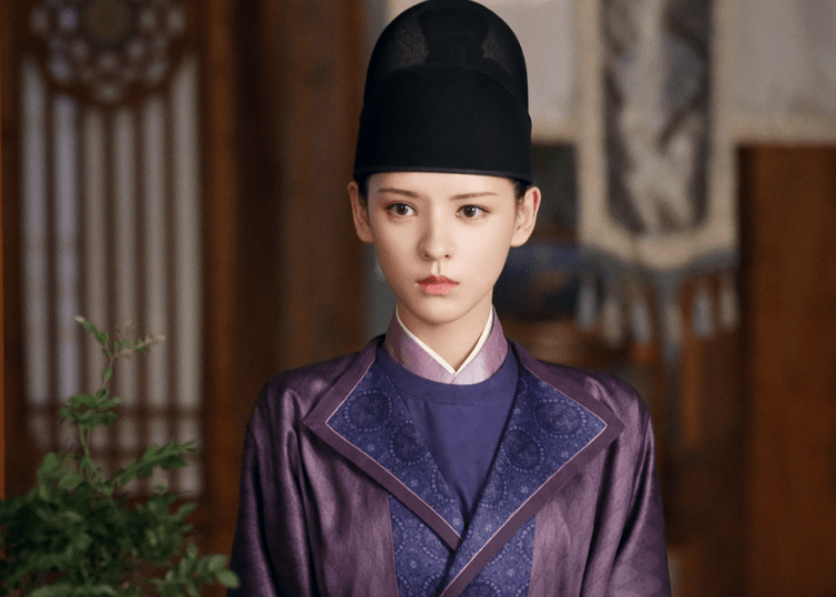 张予曦|成毅终于带着新戏来了！古装剧被曝改名上线，熟悉的女主让人想追