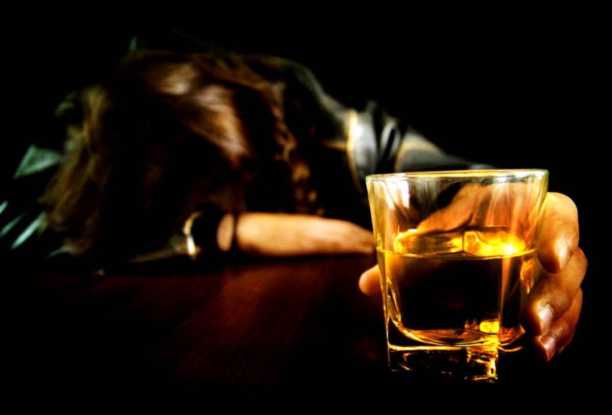 原创喝酒脸红宿醉头痛怎么办糖尿病能喝酒吗真正解酒的方法有1个
