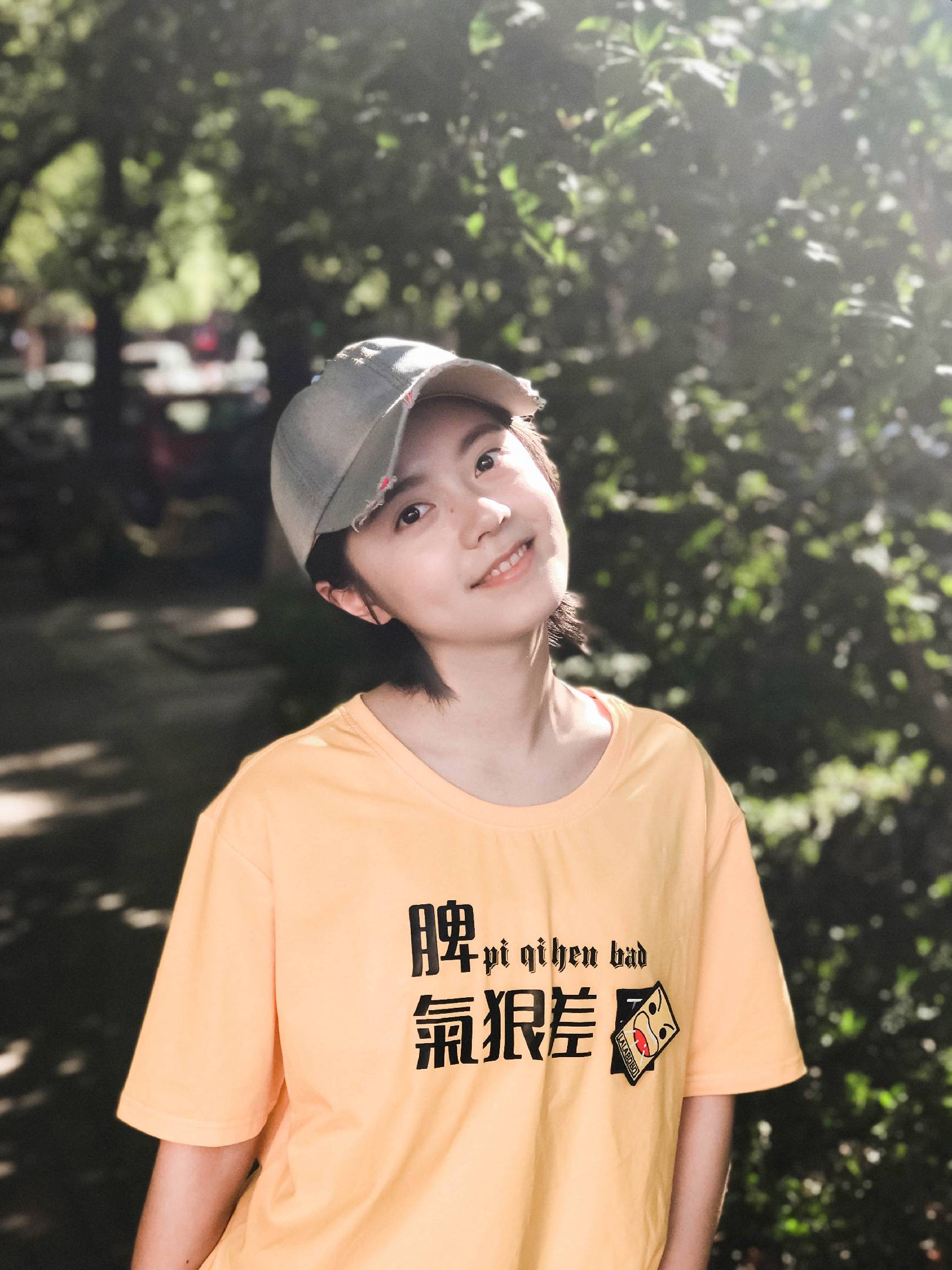 清透|“国民闺女”赵今麦的格纹诱惑，小清新风代言人，00后该有的模样