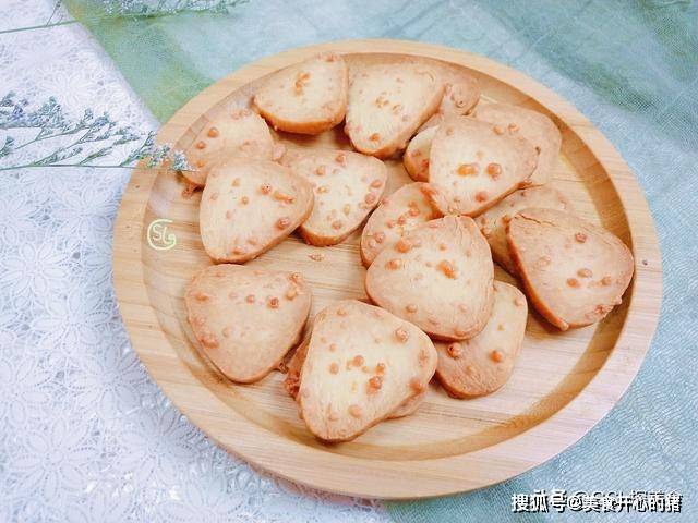 因为|简单拌一拌就能做出的饼干,孩子也会做,焦香酥脆,出炉吃不停