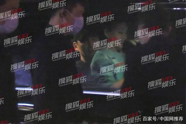 因为|林品如人设成真？秋瓷炫被亲妈虐待，如今又遭于晓光背叛出轨