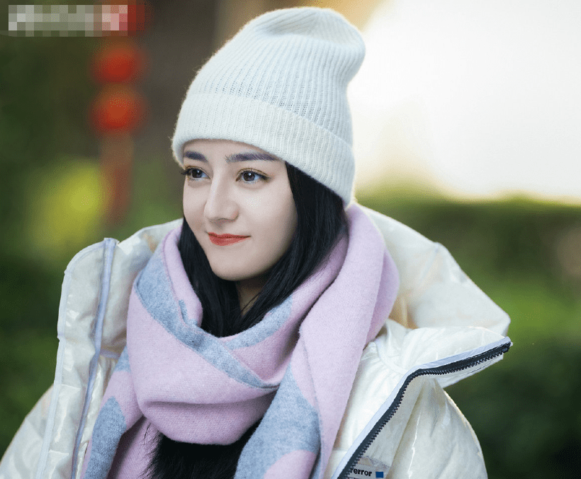 亮点|杨洋壁咚迪丽热巴花絮曝光，二人同框氛围感超强，身高差却成亮点