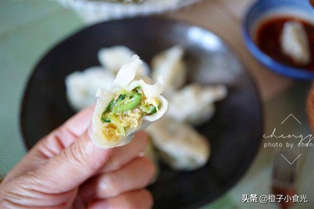 原創黃瓜包餃子怎麼調餡記住這2點黃瓜不出水清香四溢特好吃