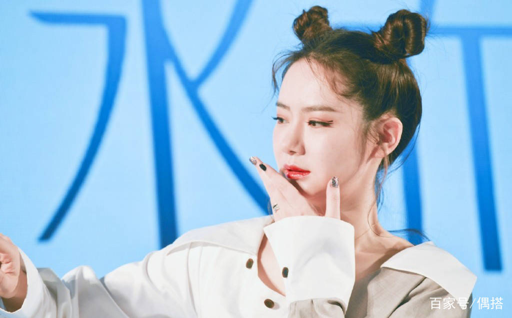 发型|这几款发型，气质又时髦，妹子们不妨试试，绑对了真的很美