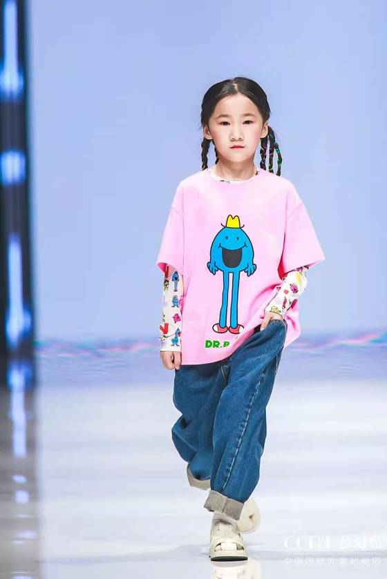 时装|E.I一爱亲子时装 自由生长的艺术家