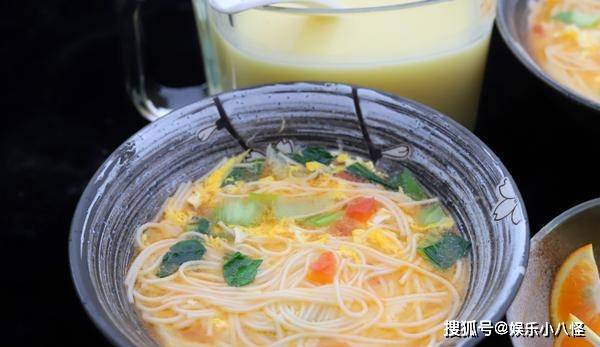 美食|晒出我家的早餐，朋友圈热闹了，朋友：能搭双筷子么