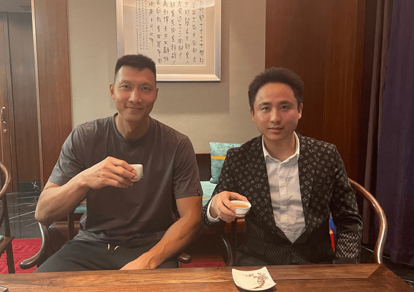 嘲讽|散打哥支持平台“涨粉收费”，怒斥圈内网红私下交易，遭粉丝嘲讽