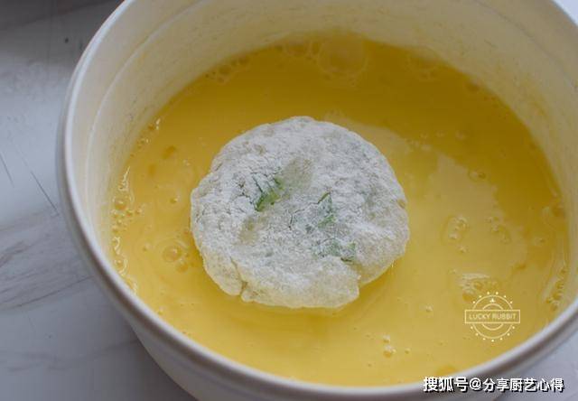 做法|土豆换一种吃法,外脆里嫩,给孩子当零食,吃一盘都不够