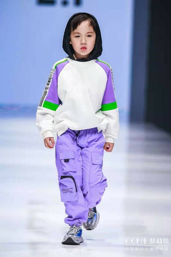 时装|E.I一爱亲子时装 自由生长的艺术家