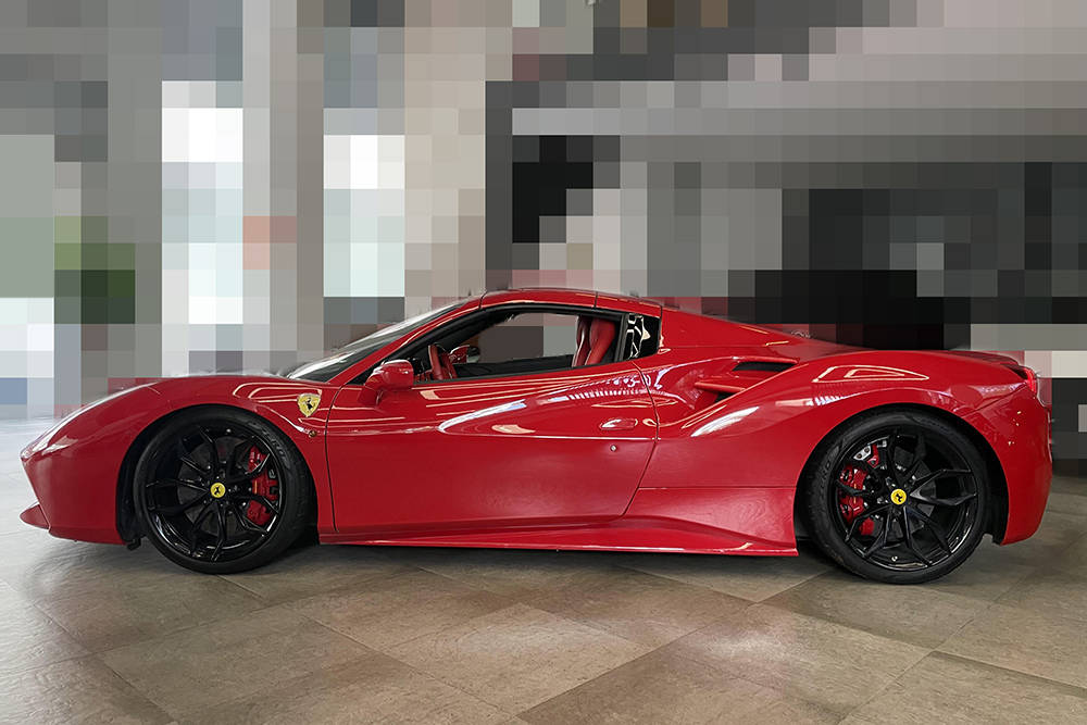 天价求好车三年多的法拉利488spider报价358万检测师奢侈