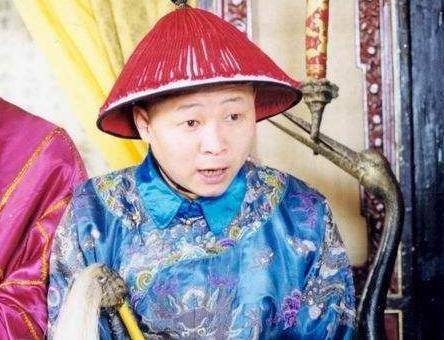 康熙微服私访记第一部是哪年拍的 6045095ccd5744379d15113bab56ceed.jpeg